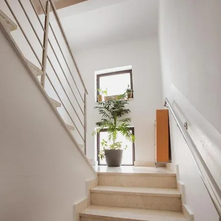 With Wifi Dugi Rat, Omis - 21251 Daire